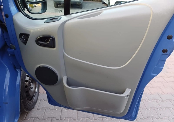 Renault Trafic cena 26900 przebieg: 235201, rok produkcji 2008 z Dobra małe 466